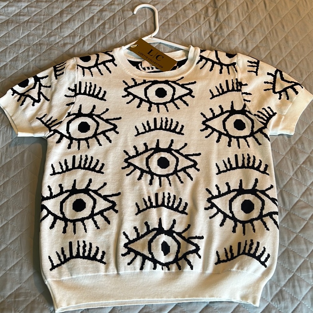 Eye sweater